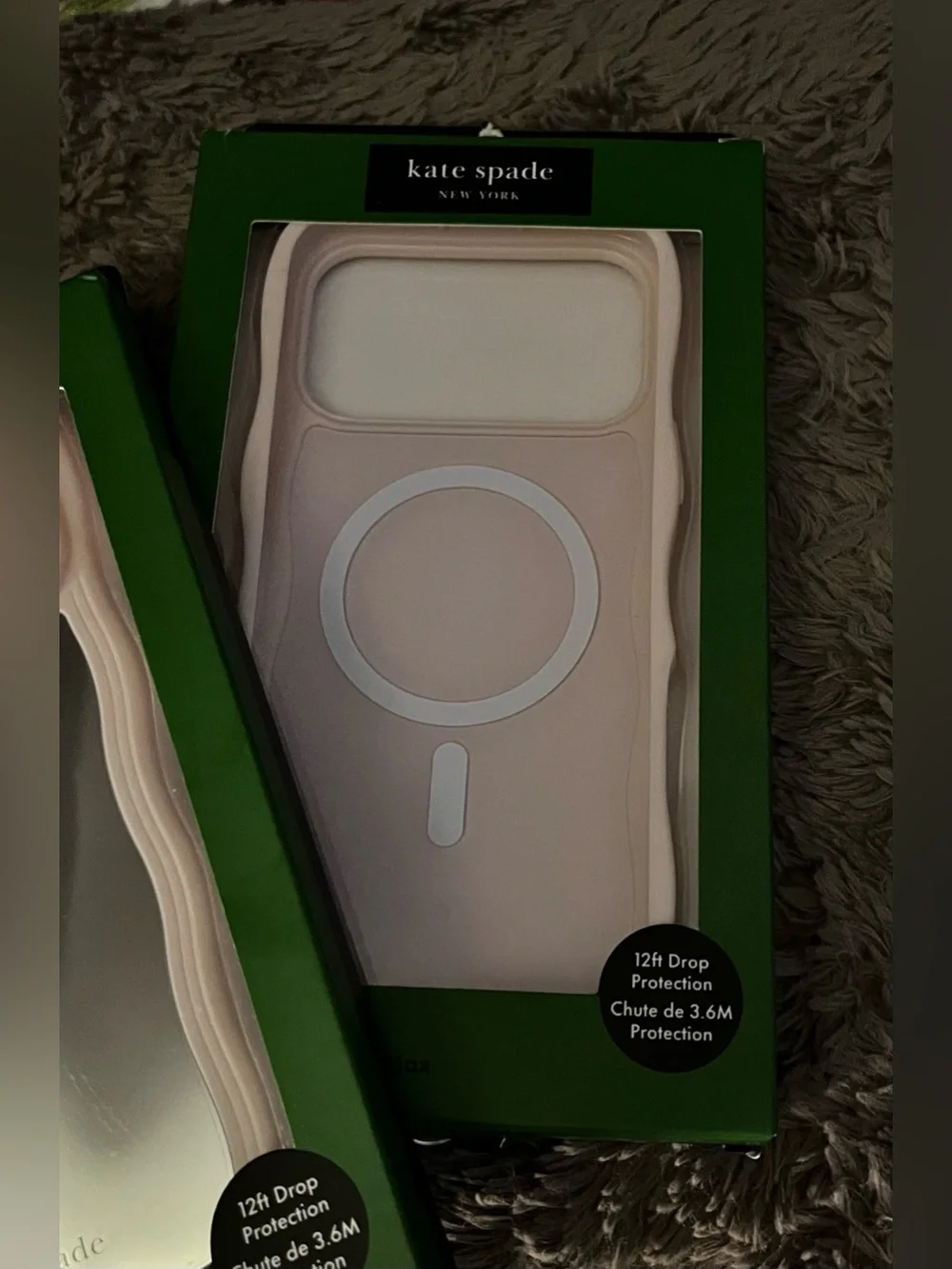 Kate Spade Wavy Pink/Mirrored iPhone Case w/MagSafe for iPhone 17 Pro Max